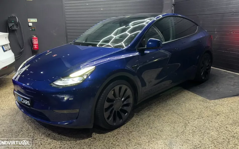 Tesla Model Y Performance Dual Motor AWD