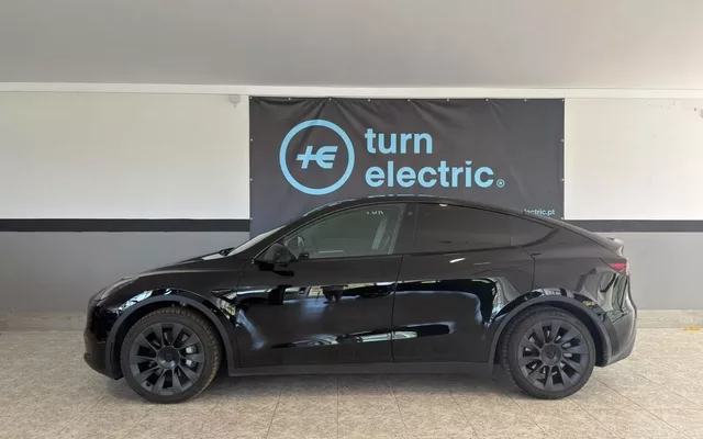 Tesla Model Y Tração Traseira