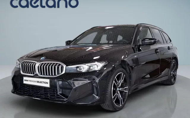 BMW 330 e Pack Desportivo M Auto