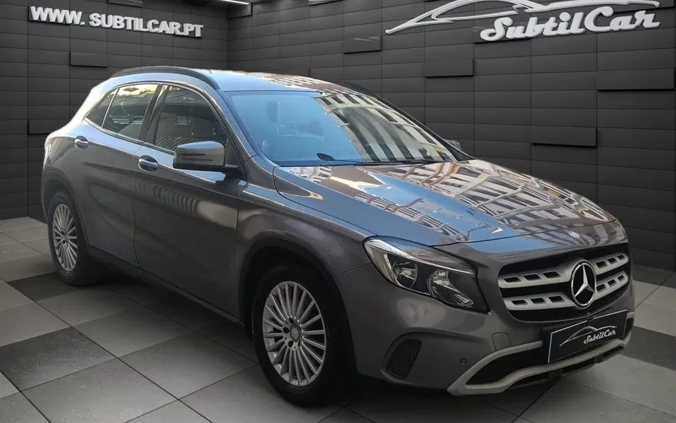 Mercedes-Benz GLA 250 4-Matic Style