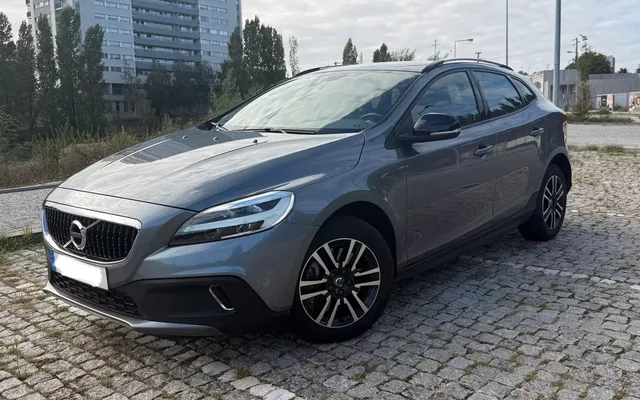 Volvo V40 2.0 D3 Momentum