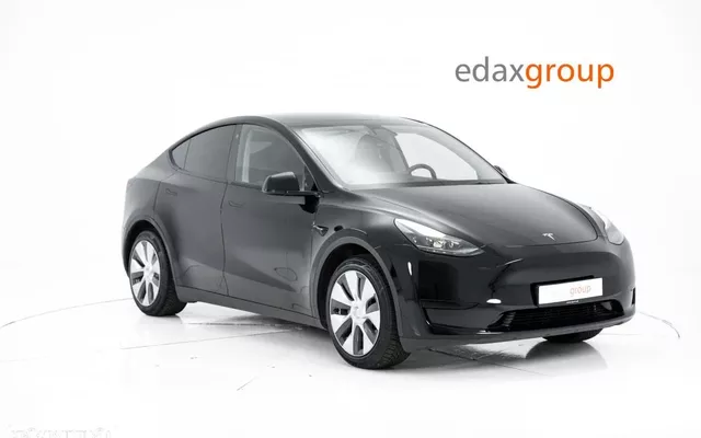 Tesla Model Y Standard