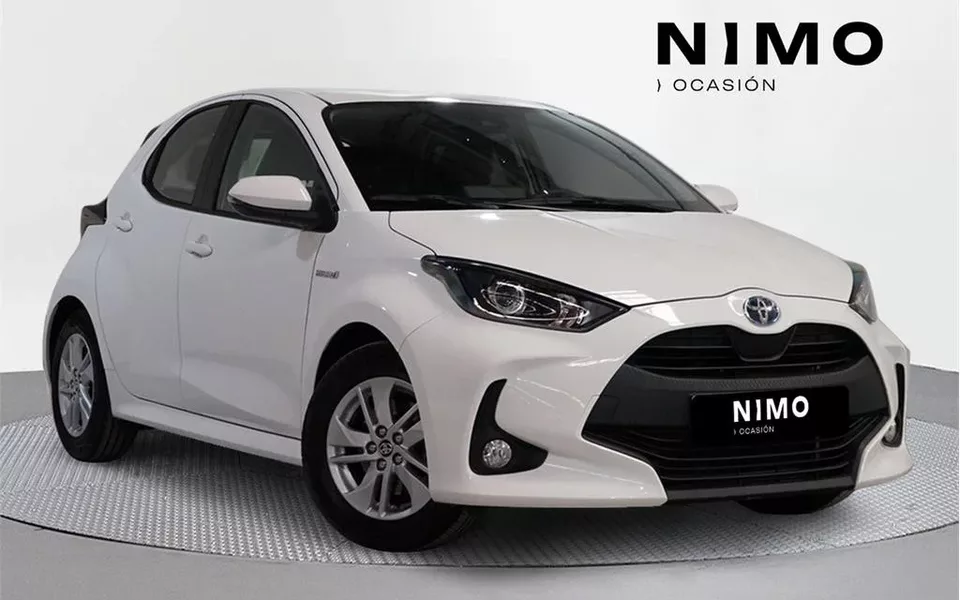 TOYOTA Yaris Yaris 120H 1.5 Business Plus