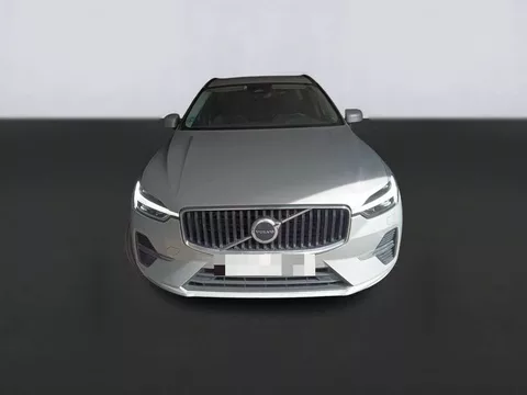 VOLVO XC60 XC60 B4 Momentum Pro FWD Aut.