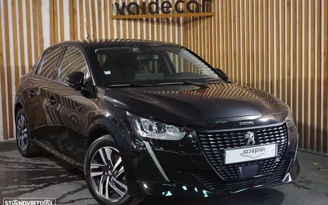 Peugeot 208 1.2 PureTech Allure EAT8