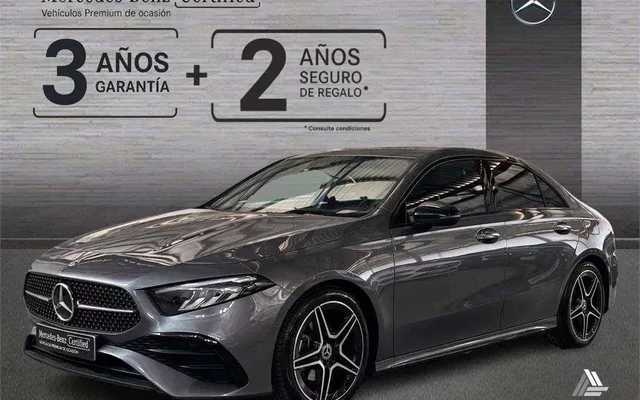MERCEDES-BENZ Clase A CLASE A 180 Sedán