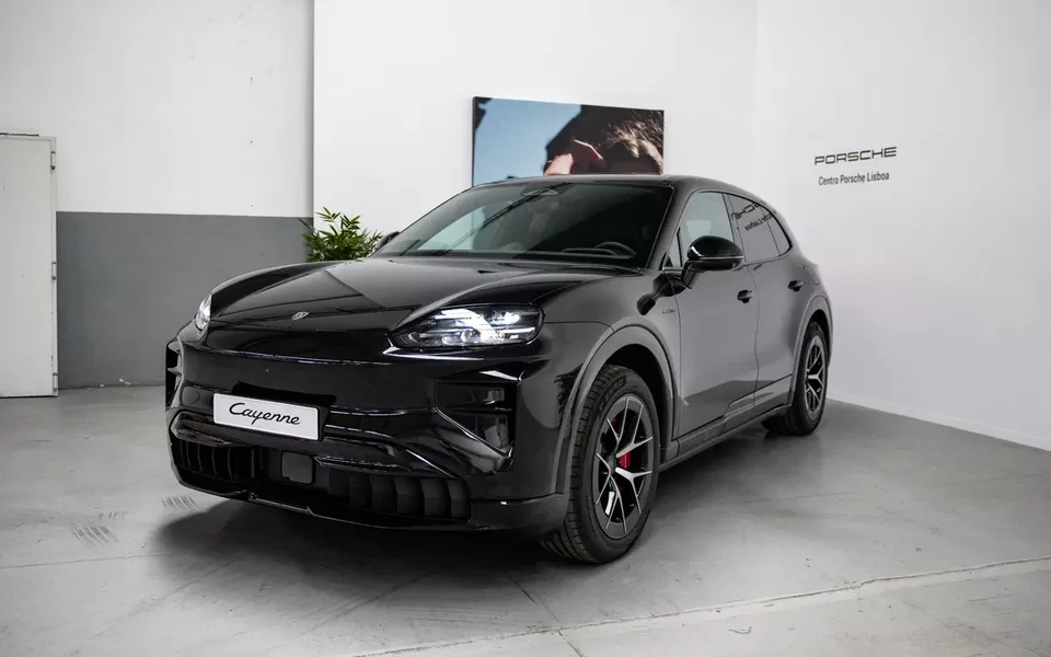 Porsche Cayenne Electric Turbo