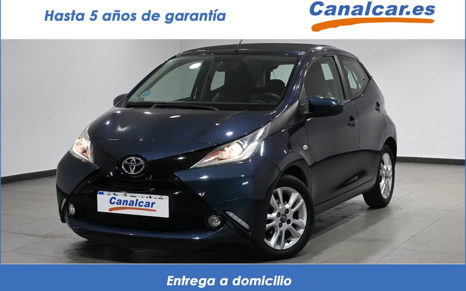 Toyota Aygo 5p 70 x-sky
