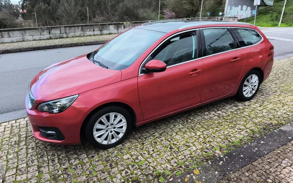 Peugeot 308 SW PureTech 130 Allure