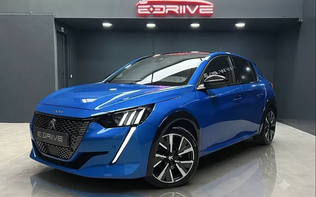 Peugeot 208 PureTech 100 EAT8 GT Pack