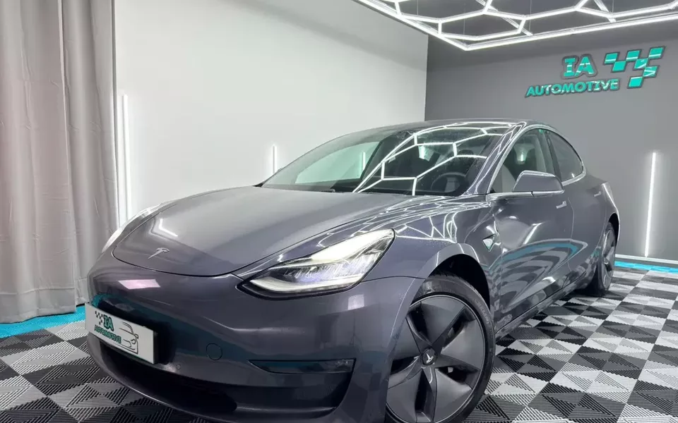 Tesla Model 3 Standard RWD Plus