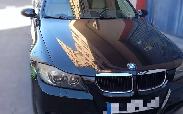 BMW Serie 3 320d E90