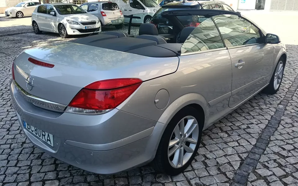 Opel Astra 1.8 Sport