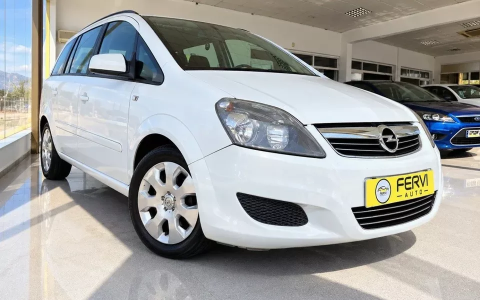 OPEL Zafira OPEL Zafira Monovolumen Manual de 5 Puertas - 5550€ en Almoradi