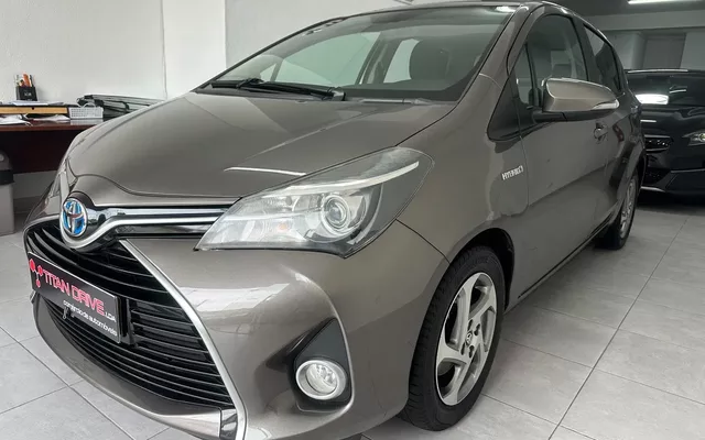 Toyota Yaris 1.5 HSD Active