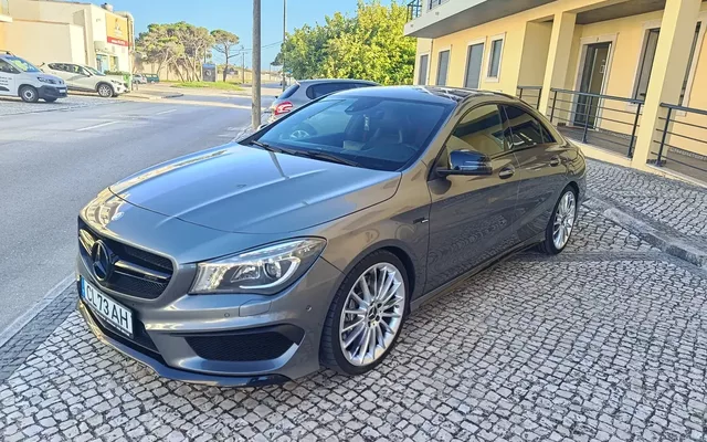 Mercedes-Benz CLA 45 AMG 4Matic 7G-DCT