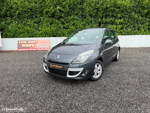 Renault Scénic 1.9 dCi FAP Dynamique