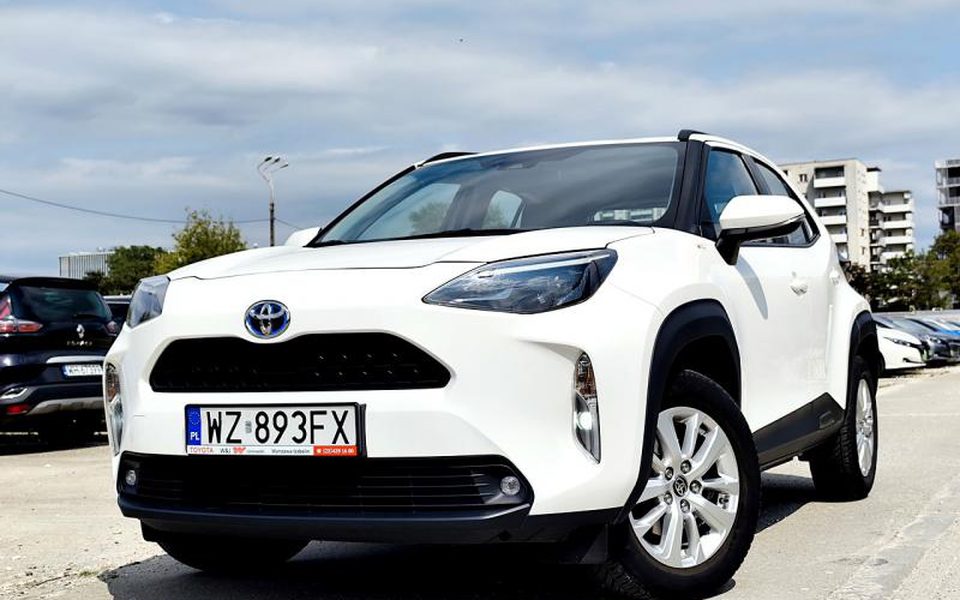 Toyota YARIS CROSS 2023