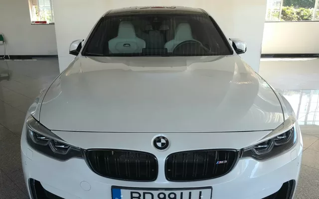 BMW M3 Auto