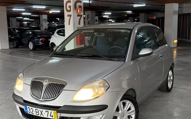 Lancia Ypsilon 1.2 Argento