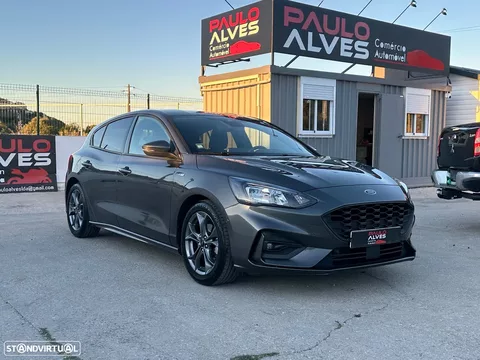 Ford Focus 1.0 EcoBoost MHEV ST-Line