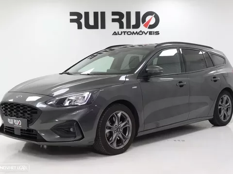 Ford Focus SW 1.0 EcoBoost MHEV ST-Line