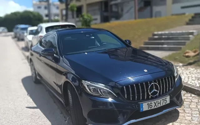 Mercedes-Benz C 220