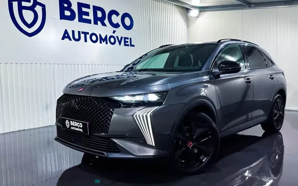 DS DS7 Crossback E-Tense Performance Line EAT8
