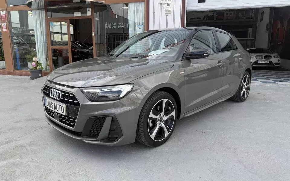 AUDI A1 A1 Sportback 30 TFSI Adrenalin Black edition 85kW