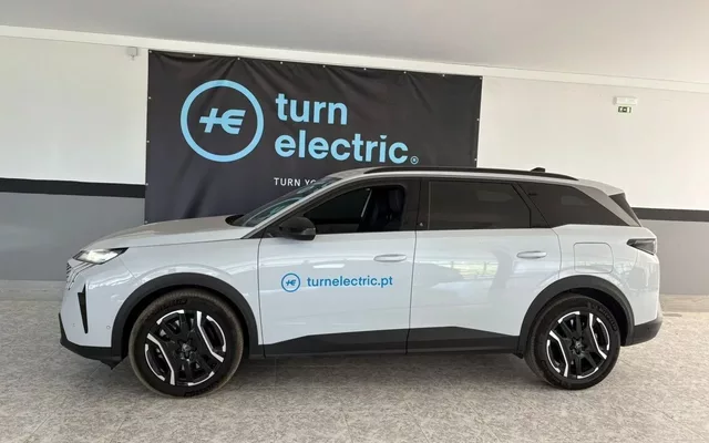 Peugeot E-5008 73 kWh Allure