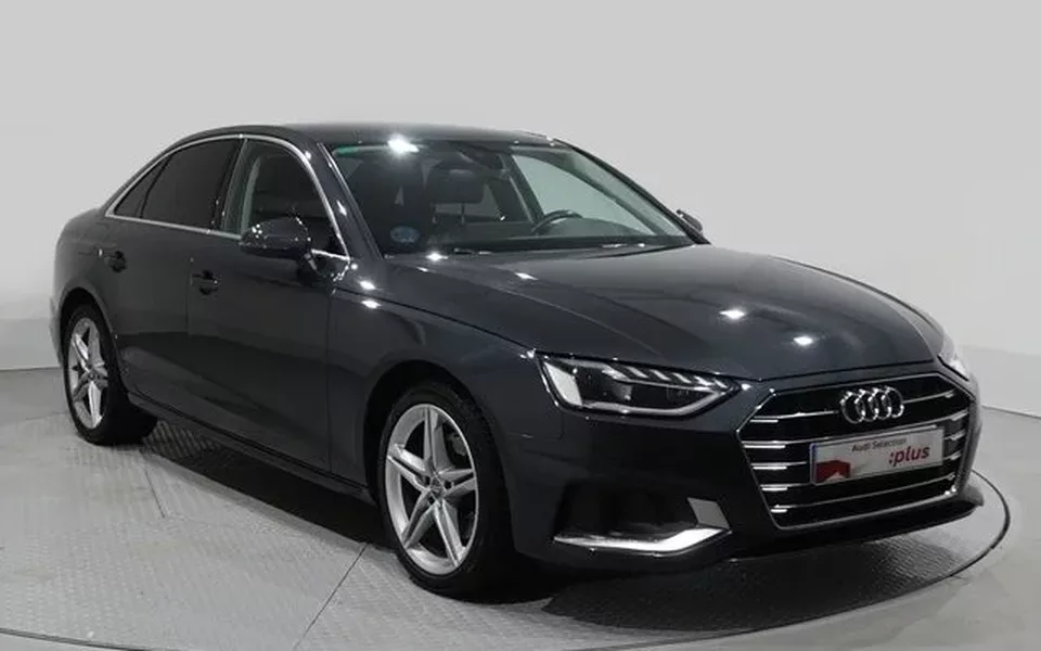 AUDI A4 A4 35 TFSI Advanced S tronic 110kW