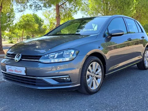 VW Golf 1.6 TDI Confortline DSG