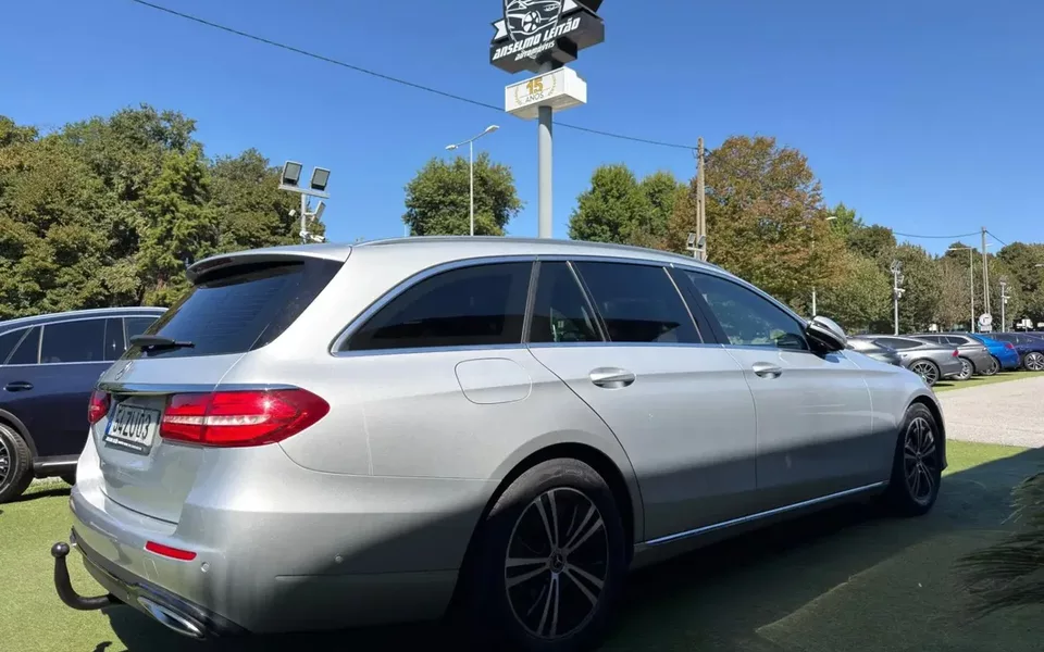 Mercedes-Benz E 220 d Avantgarde