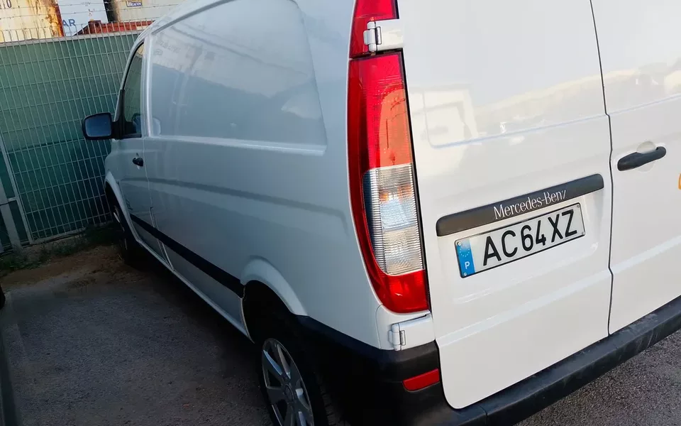 Mercedes-Benz Vito Compacta CREW