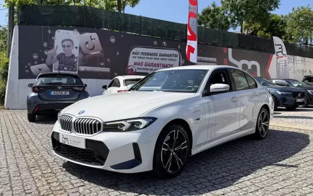 BMW 320 2022 e Aut. M Sport