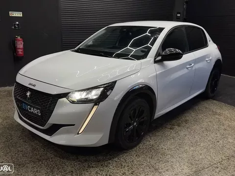 Peugeot e-208 50 kWh Allure Pack
