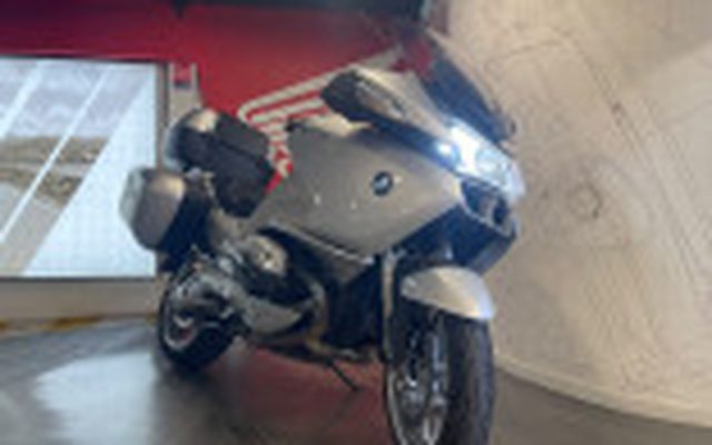 HONDA - HONDA GOLDWING TOURING DCT– L'Excellence au Kilométrage Garanti