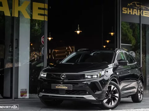 Opel Grandland 1.6 T PHEV Elegance