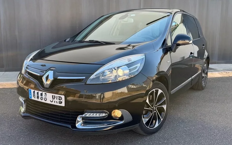 RENAULT Scénic Scénic 1.6dCi eco2 Energy Bose