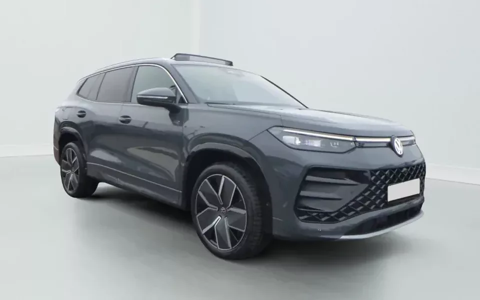 Volkswagen Tayron Tayron 1.5 eHybrid 272ch DSG6 5pl R-Line Zéro km immatriculé