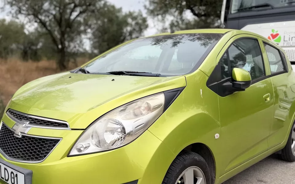 Chevrolet Spark 1.0 L