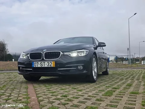 BMW 330 e iPerformance Advantage