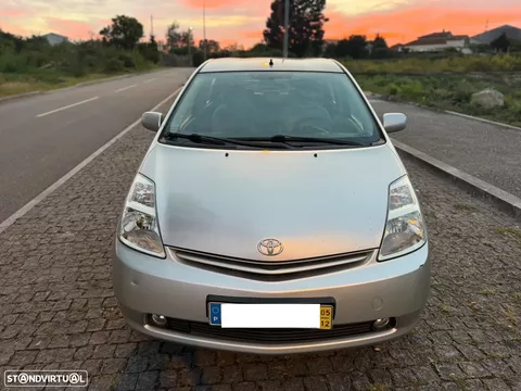 Toyota Prius 1.5 VVT-i HSD Sol