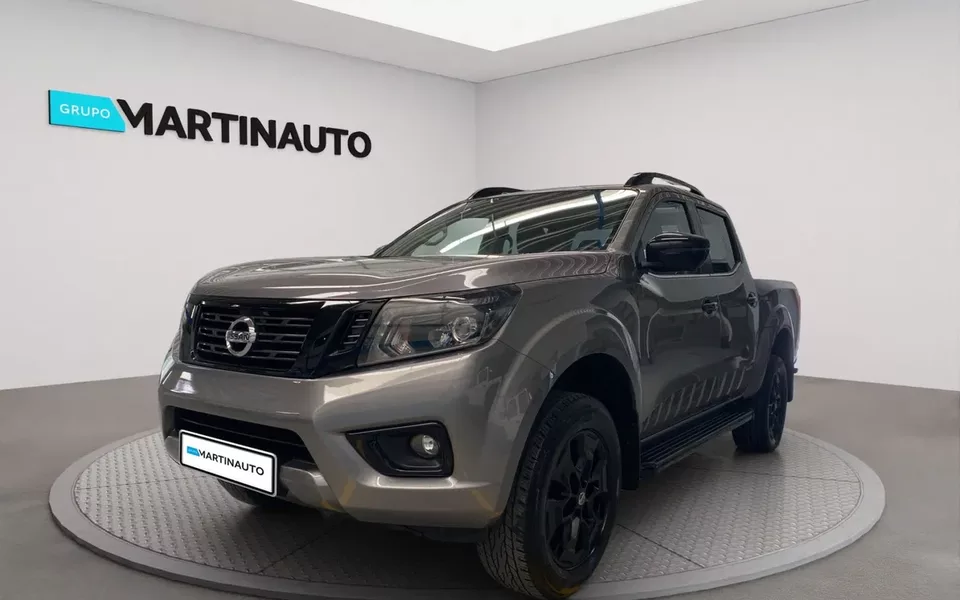 Nissan Navara 2.3 dCi CD 4WD Tekna