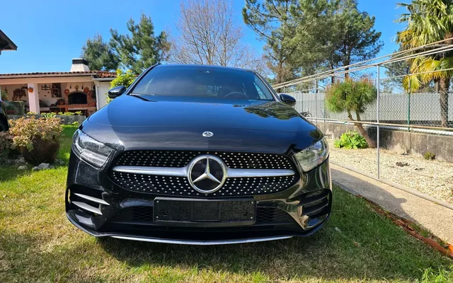 Mercedes-Benz A 250 e 8G-DCT AMG Line