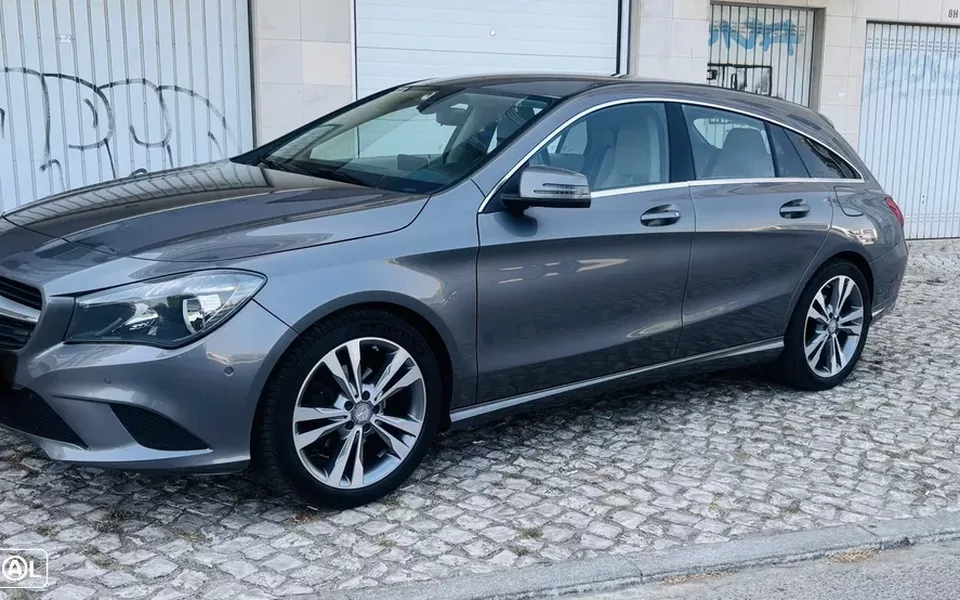 Mercedes-Benz CLA 180 d Shooting Brake