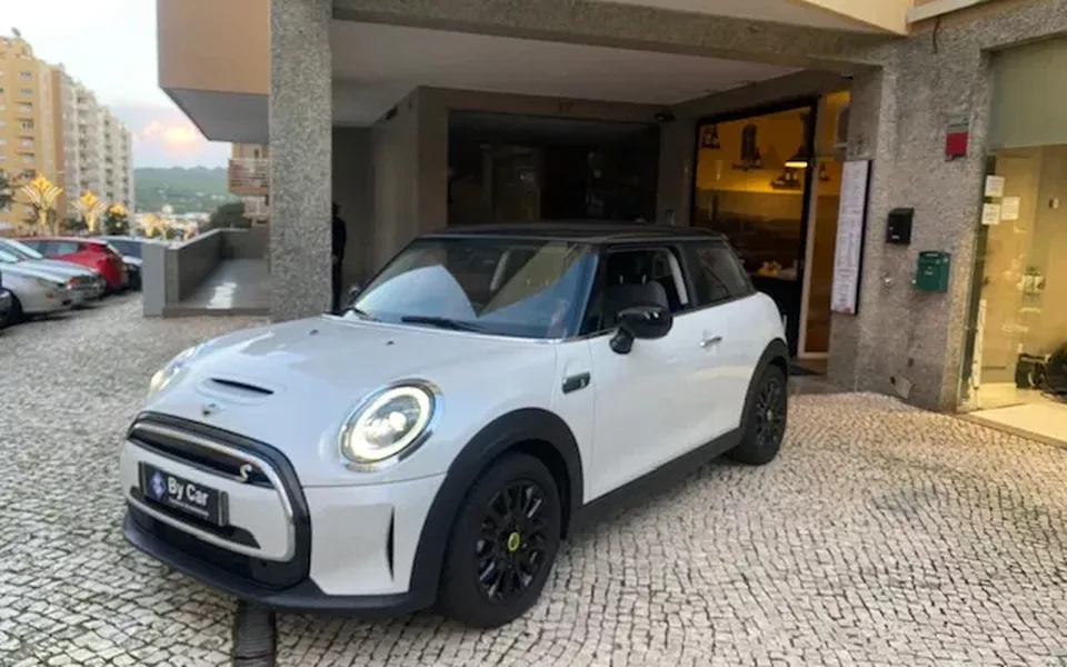 MINI 3 Portas