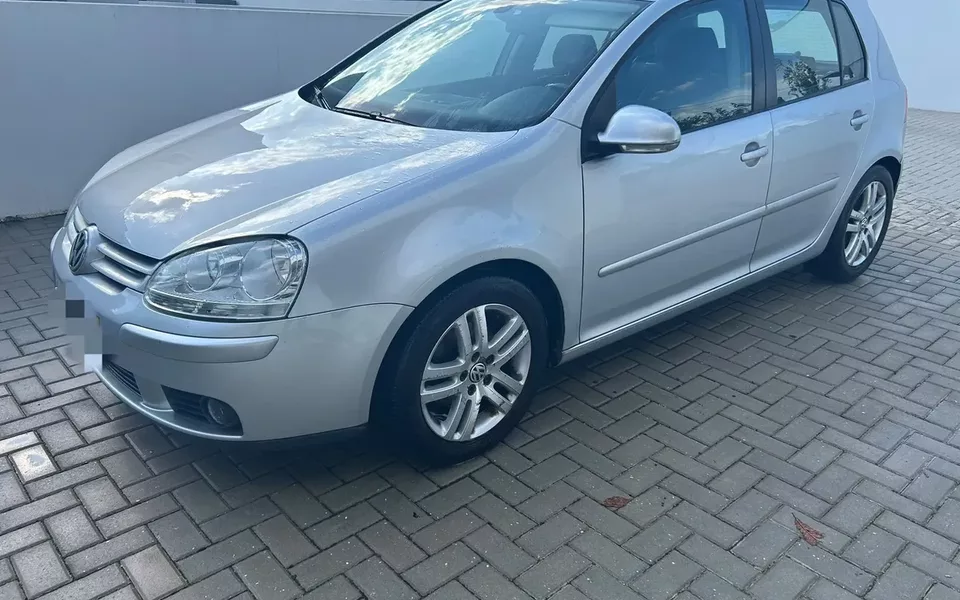 VW Golf