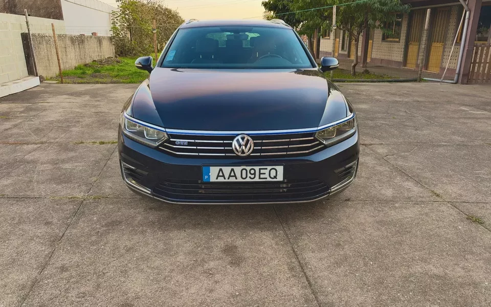 VW Passat Variant