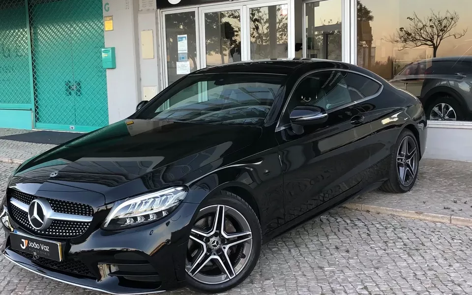 Mercedes-Benz C 220 d 9G-TRONIC AMG Line